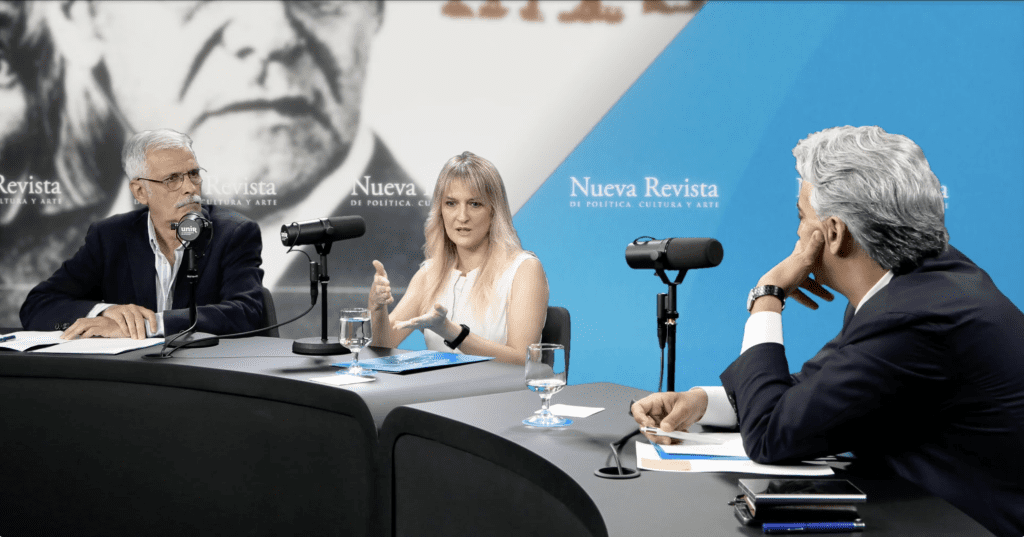 Alfonso Basallo, Lucía Tello y Marco Enríquez-Ominami. Foto: © Nueva Revista